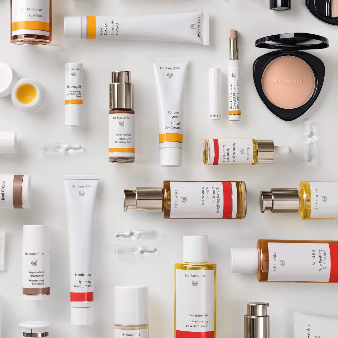 Lire la suite à propos de l’article Dr. Hauschka : L’Excellence de la Cosmétique Naturelle et Holistique